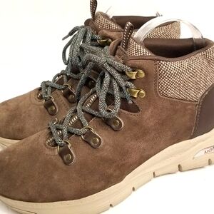 Skechers Chocolate Suede & Sweater Knit Arch Fit Extraordinary Ankle Boots- 7.5